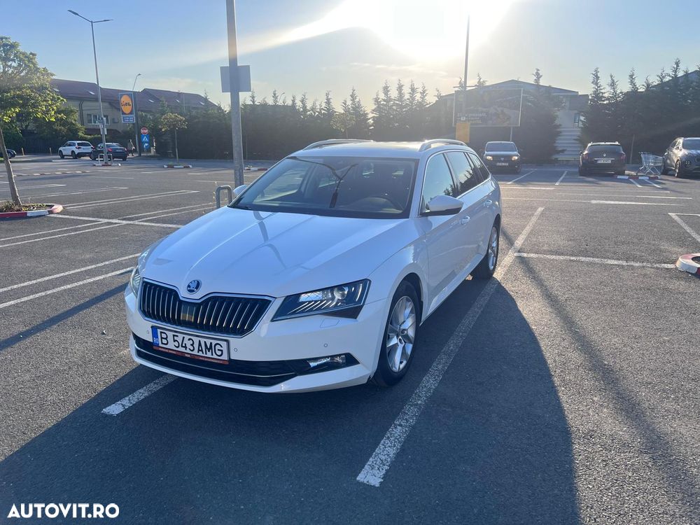 Skoda Superb 2.0 TDI DSG 4X4 Style - 1