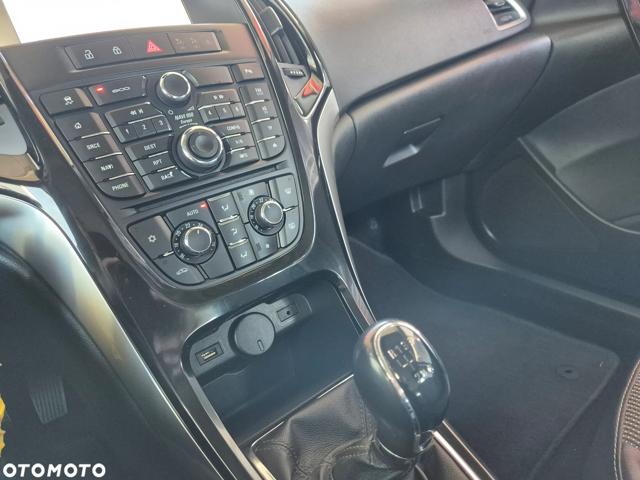 Opel Astra 1.4 Turbo ecoFLEX Start/Stop Color Edition - 38