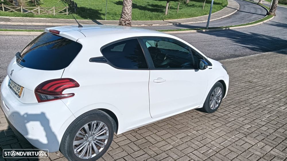 Peugeot 208 1.6 BlueHDi Active - 3