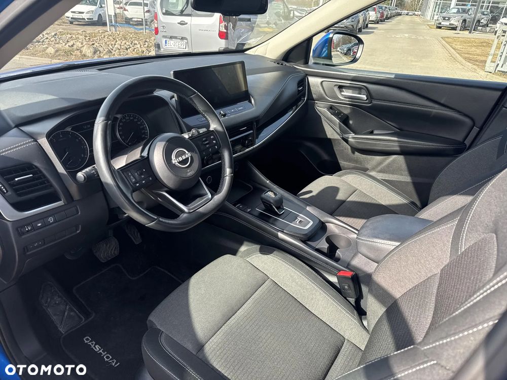 Nissan Qashqai 1.3 DIG-T N-Connecta DCT - 11