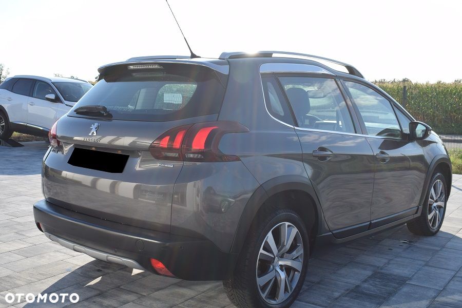Peugeot 2008 PureTech 110 Stop&Start Allure - 19
