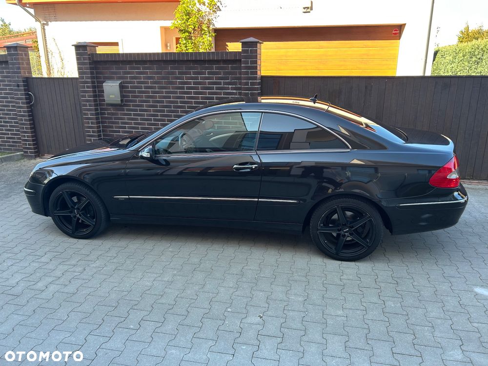 Mercedes-Benz CLK 200 Kompressor Automatik Avantgarde - 2