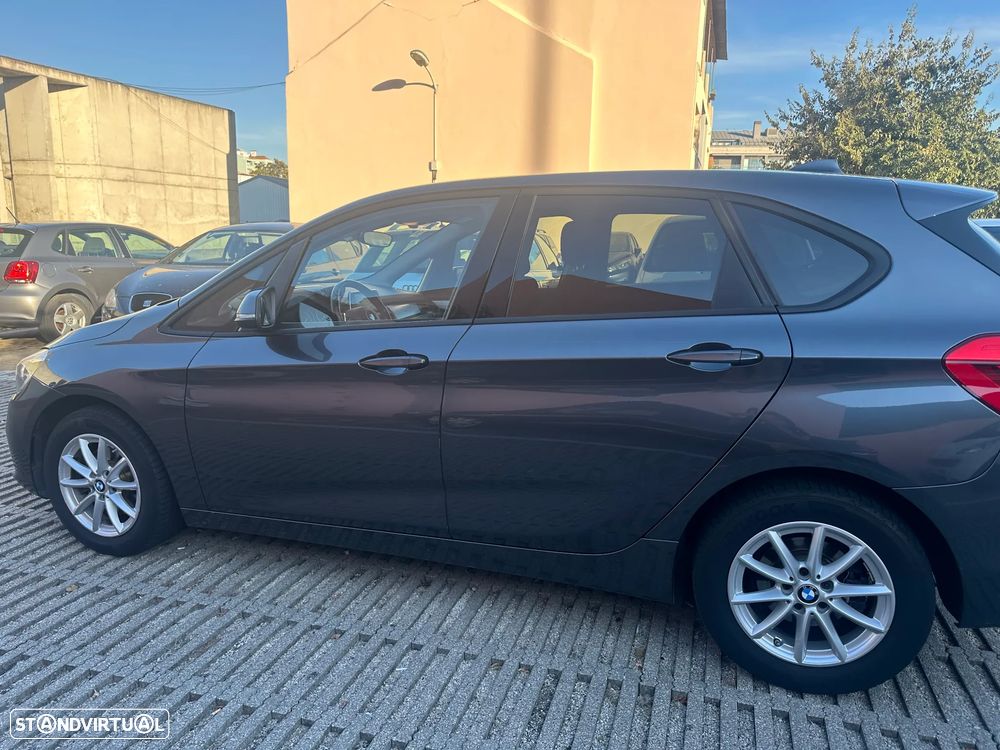 BMW 214 Active Tourer - 3
