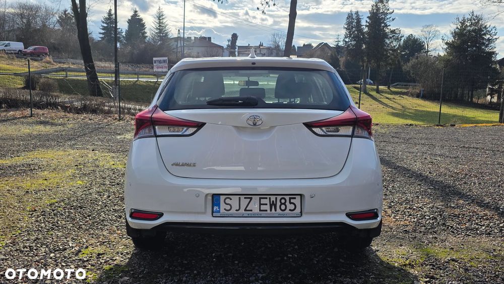 Toyota Auris 1.33 VVT-i Life - 7
