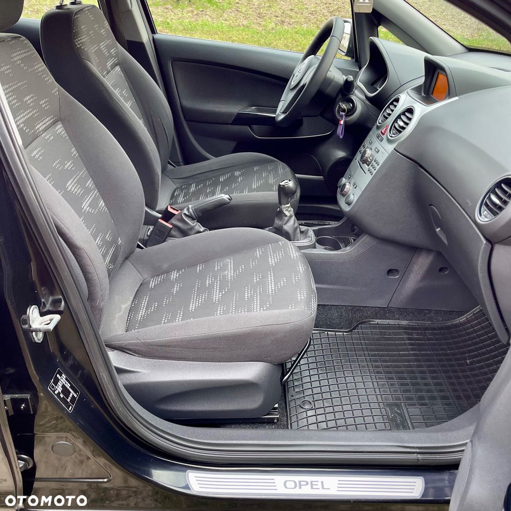 Opel Corsa 1.4 16V Color Edition - 30