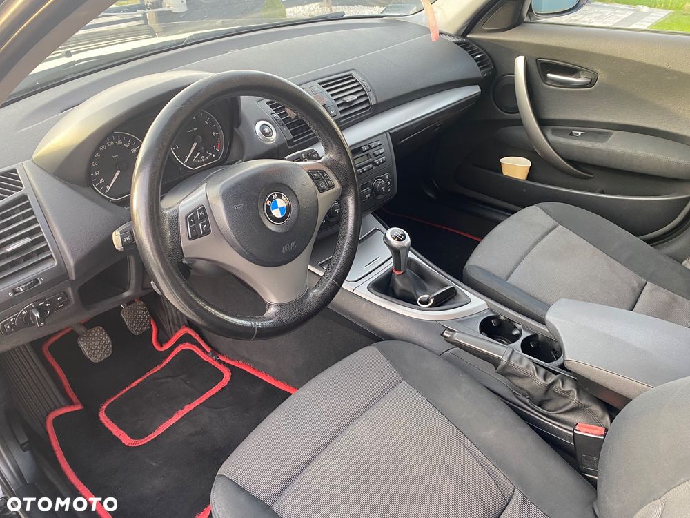 BMW Seria 1 116i - 5