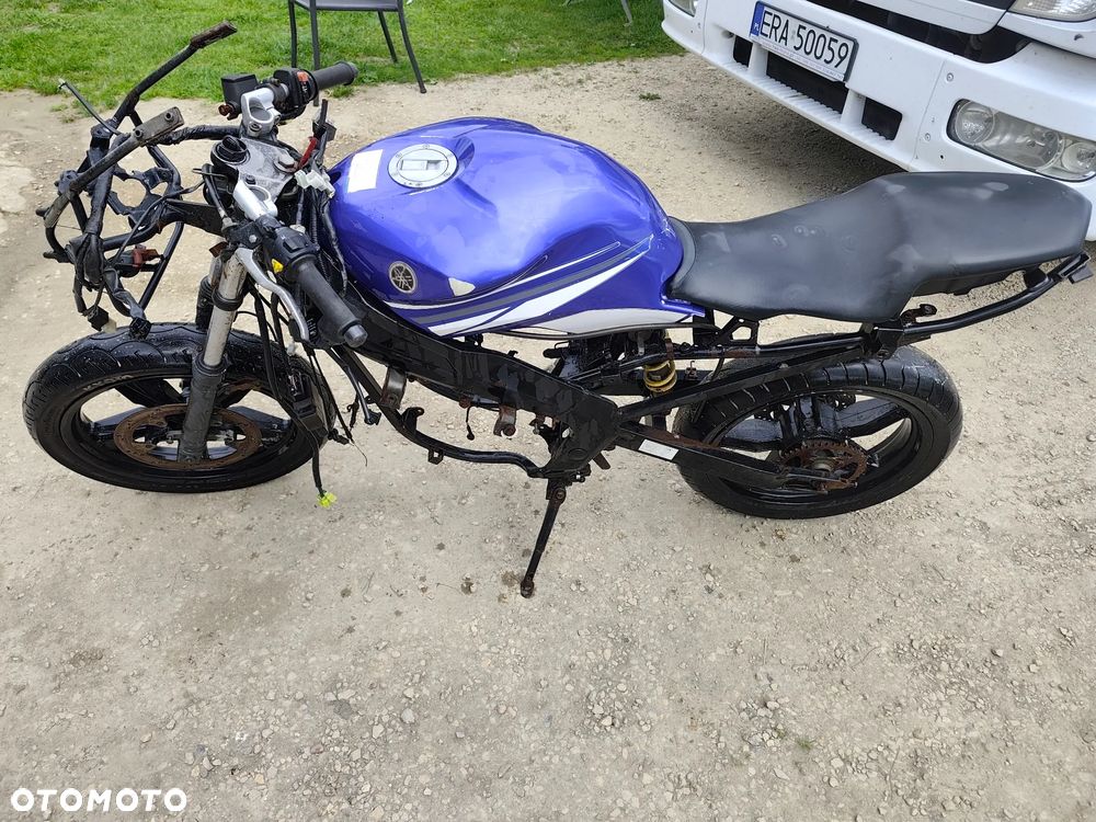 Yamaha TZR - 2