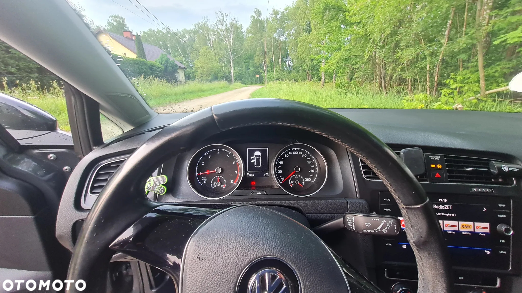 Volkswagen Golf - 18