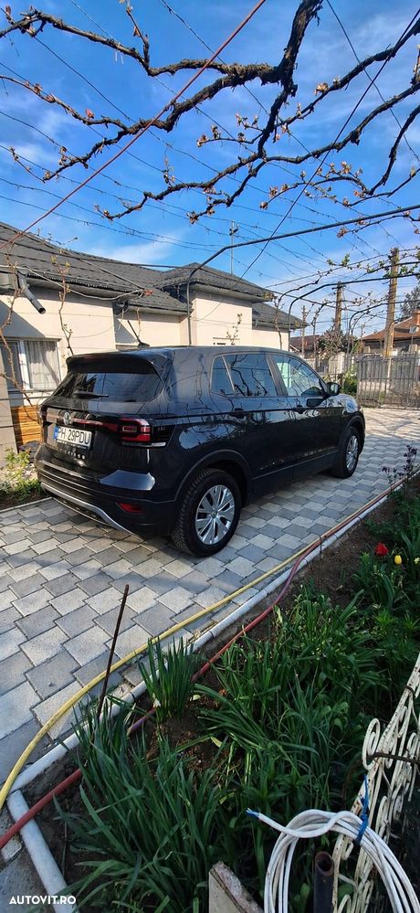 Volkswagen T-Cross 1.6 TDI Base - 1