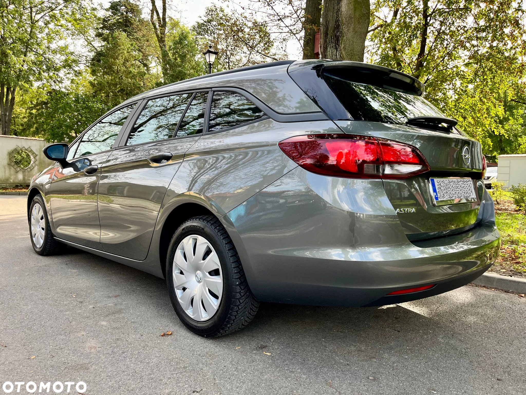 Opel Astra V 1.6 CDTI Enjoy - 2