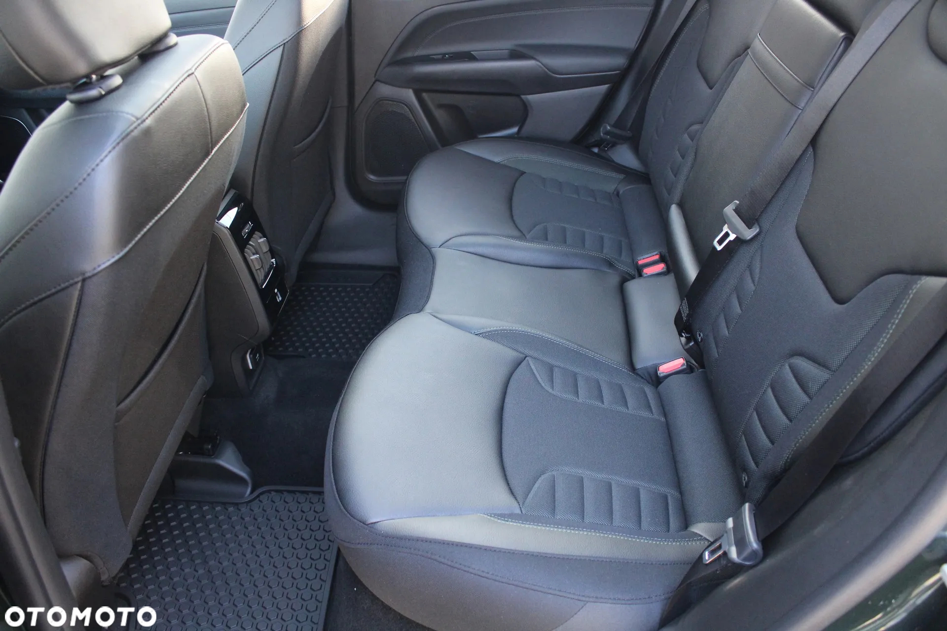 Jeep Compass - 7