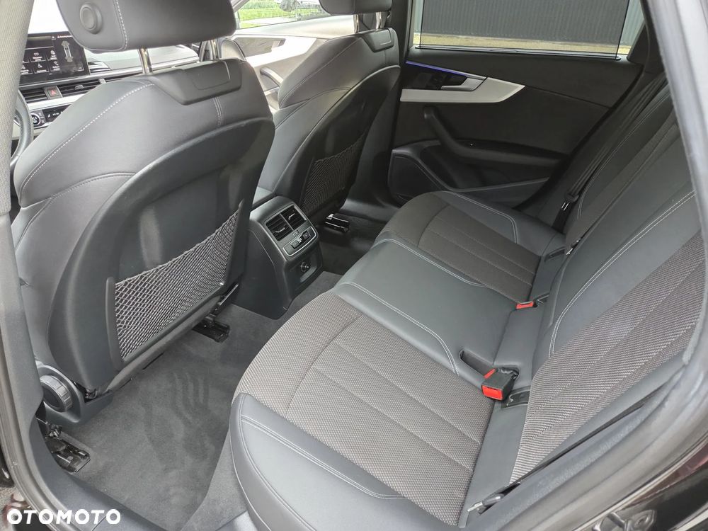 Audi A4 Avant 40 TDI S tronic S line - 8