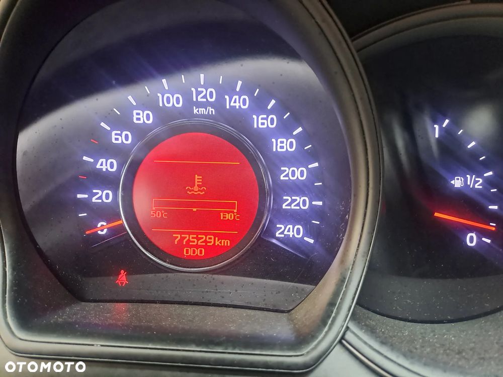 Kia Ceed 1.0 T-GDI 100 ISG Dream-Team Edition - 9