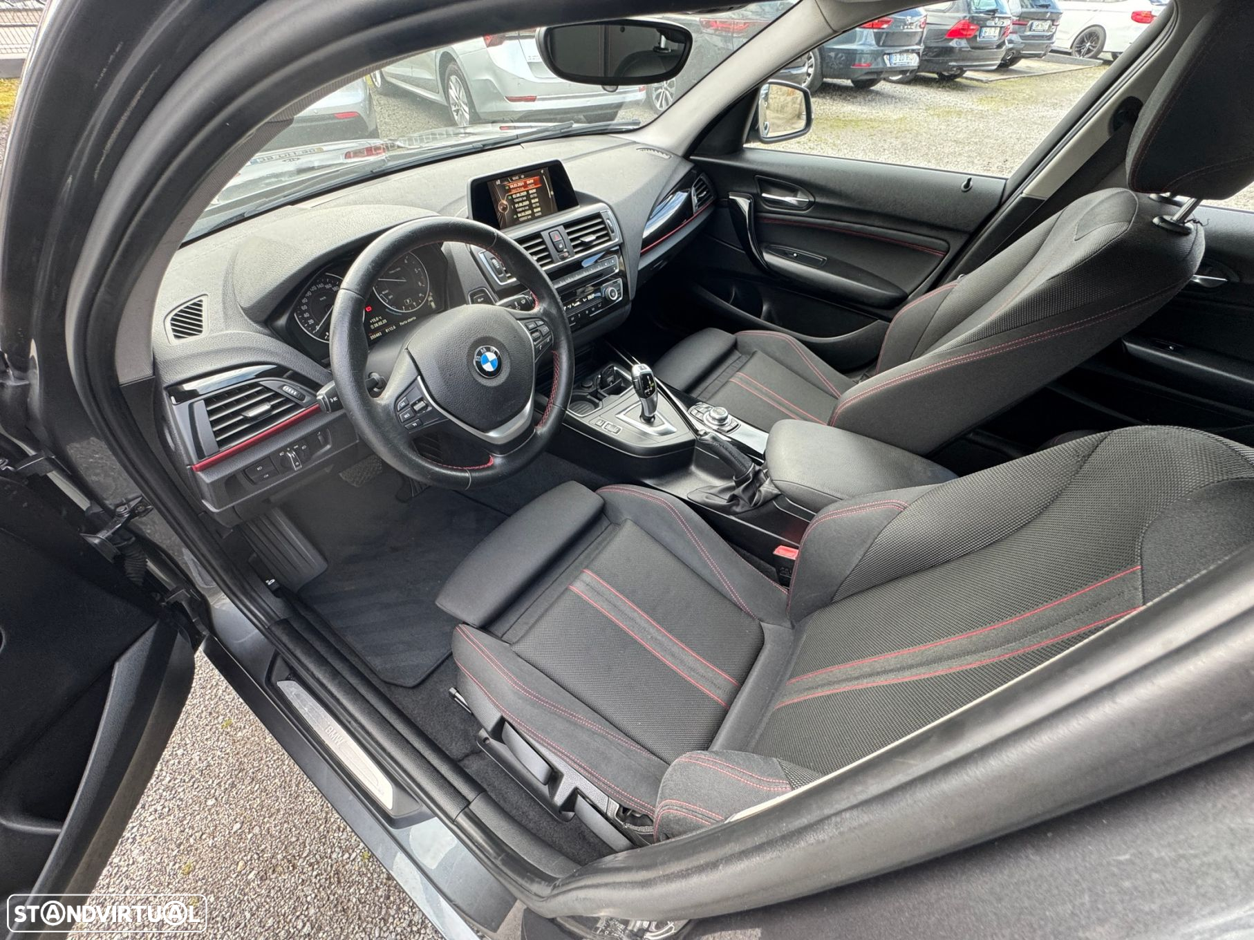 BMW 116 d Line Sport Auto - 42