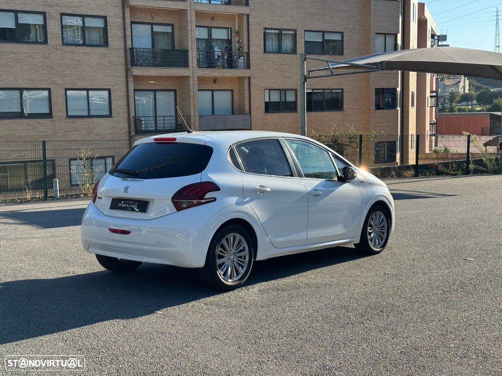 Peugeot 208 1.5 BlueHDi Signature - 7