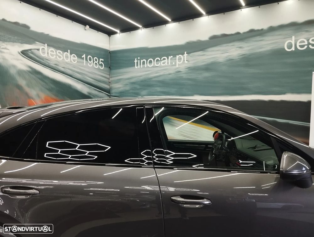 Porsche Cayenne Coupé E-Hybrid - 12
