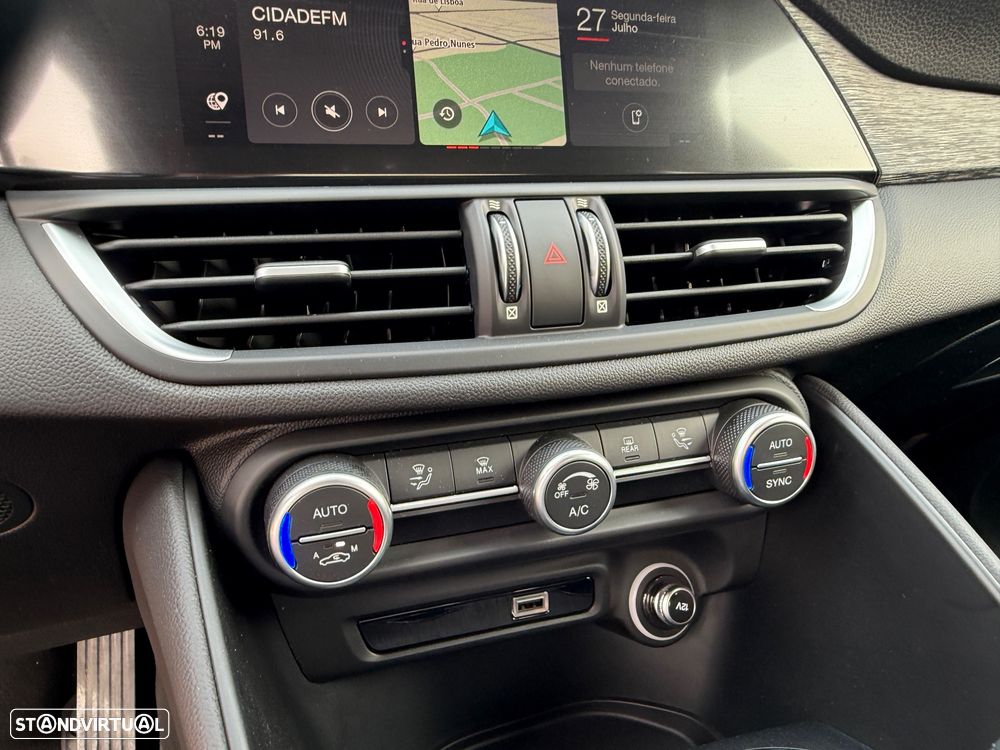 Alfa Romeo Giulia 2.2 D Super AT8 - 30