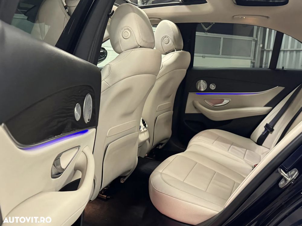 Mercedes-Benz E 350e 9G-TRONIC AMG Line - 37