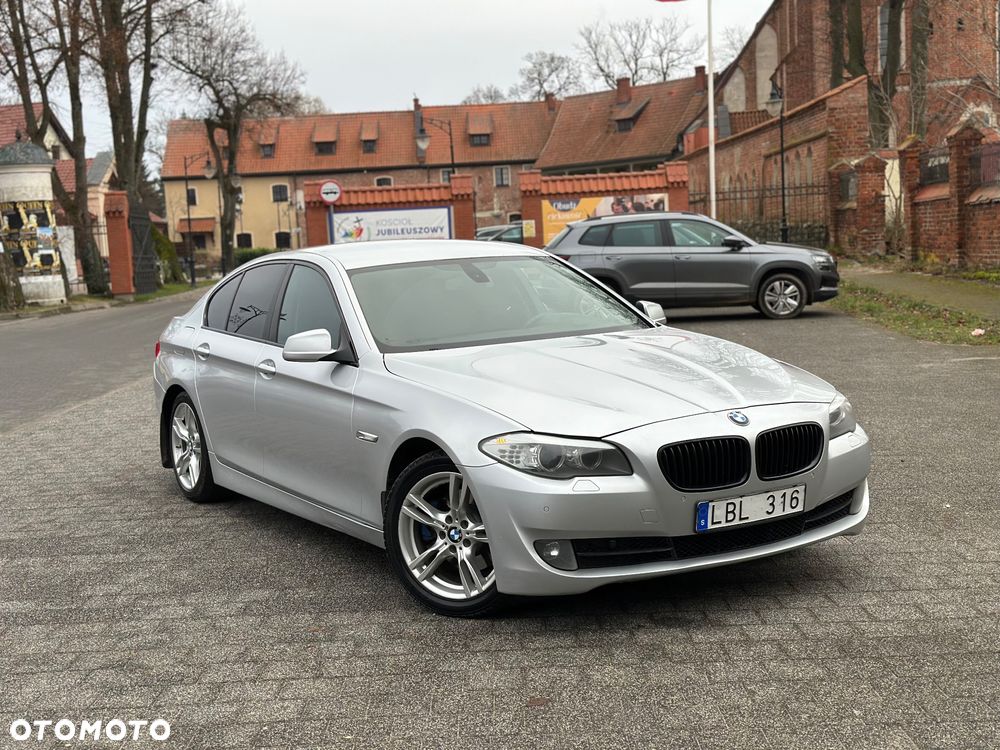 BMW Seria 5 520d Efficient Dynamics Edition - 4