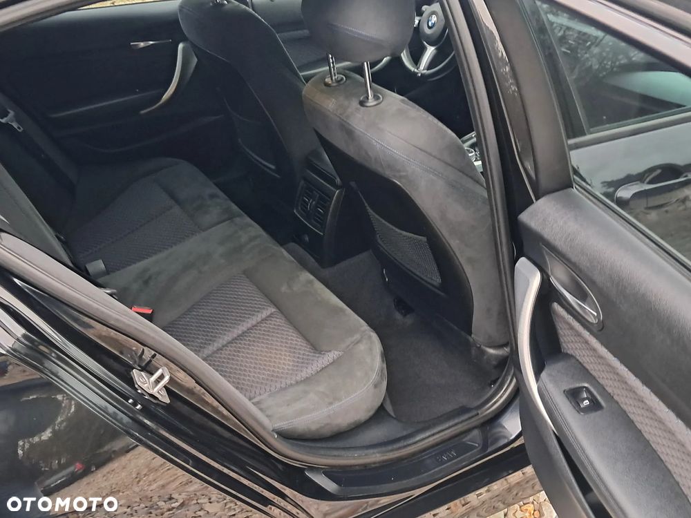 BMW Seria 1 116i Sport Line - 18