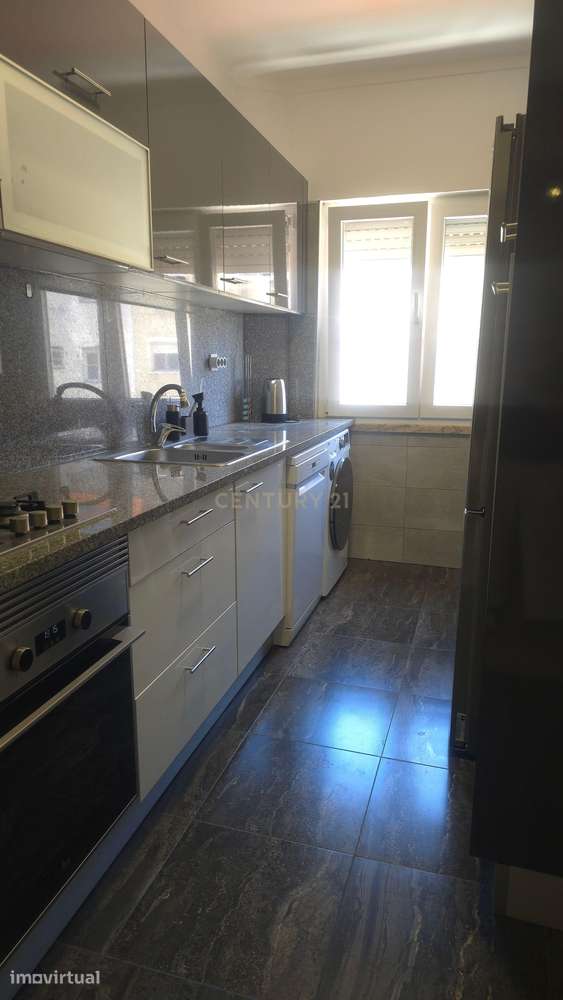 T2 Remodelado para Arrendamento no Centro de Odivelas - Grande imagem: 3/22