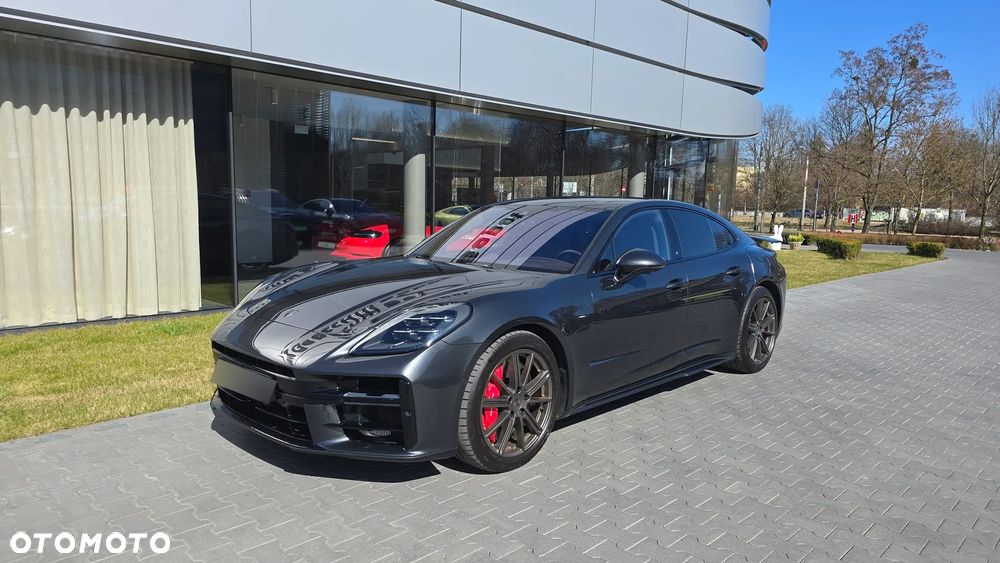Porsche Panamera - 2