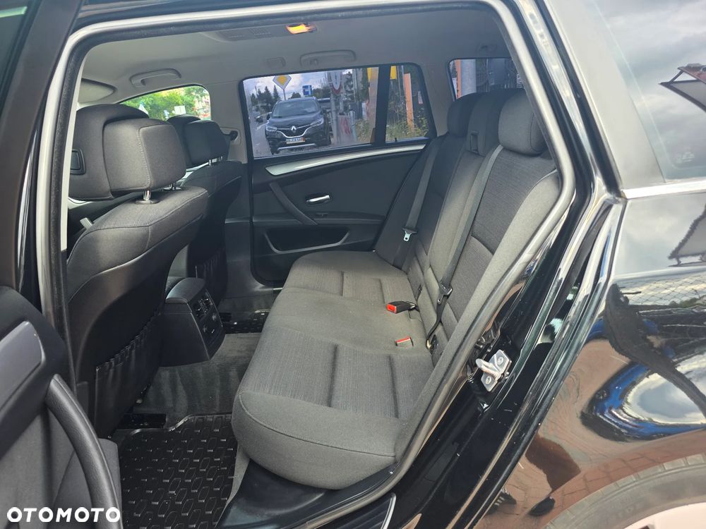 BMW Seria 5 523i Edition Exclusive - 15