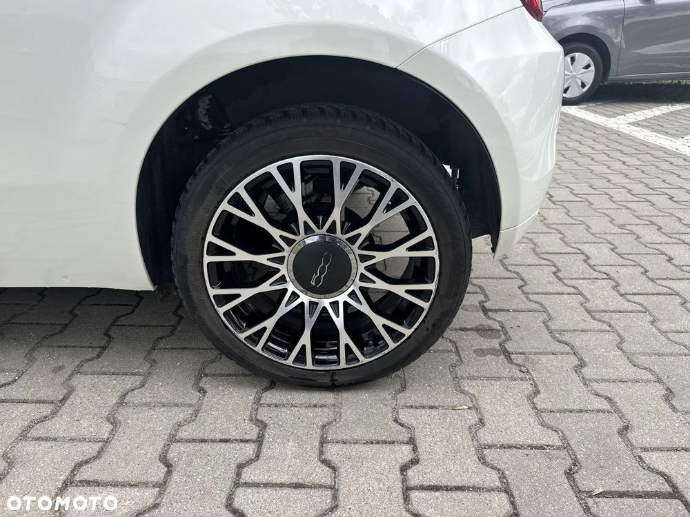 Fiat 500 1.0 Hybrid Dolcevita - 26