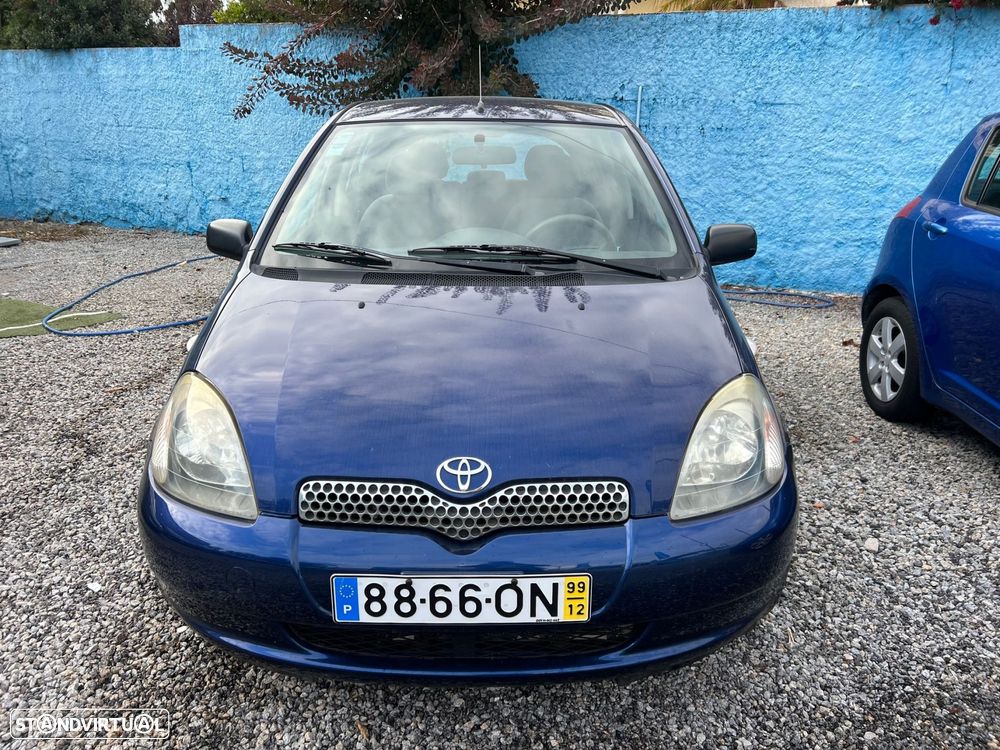 Toyota Yaris 1.0 Luna - 1