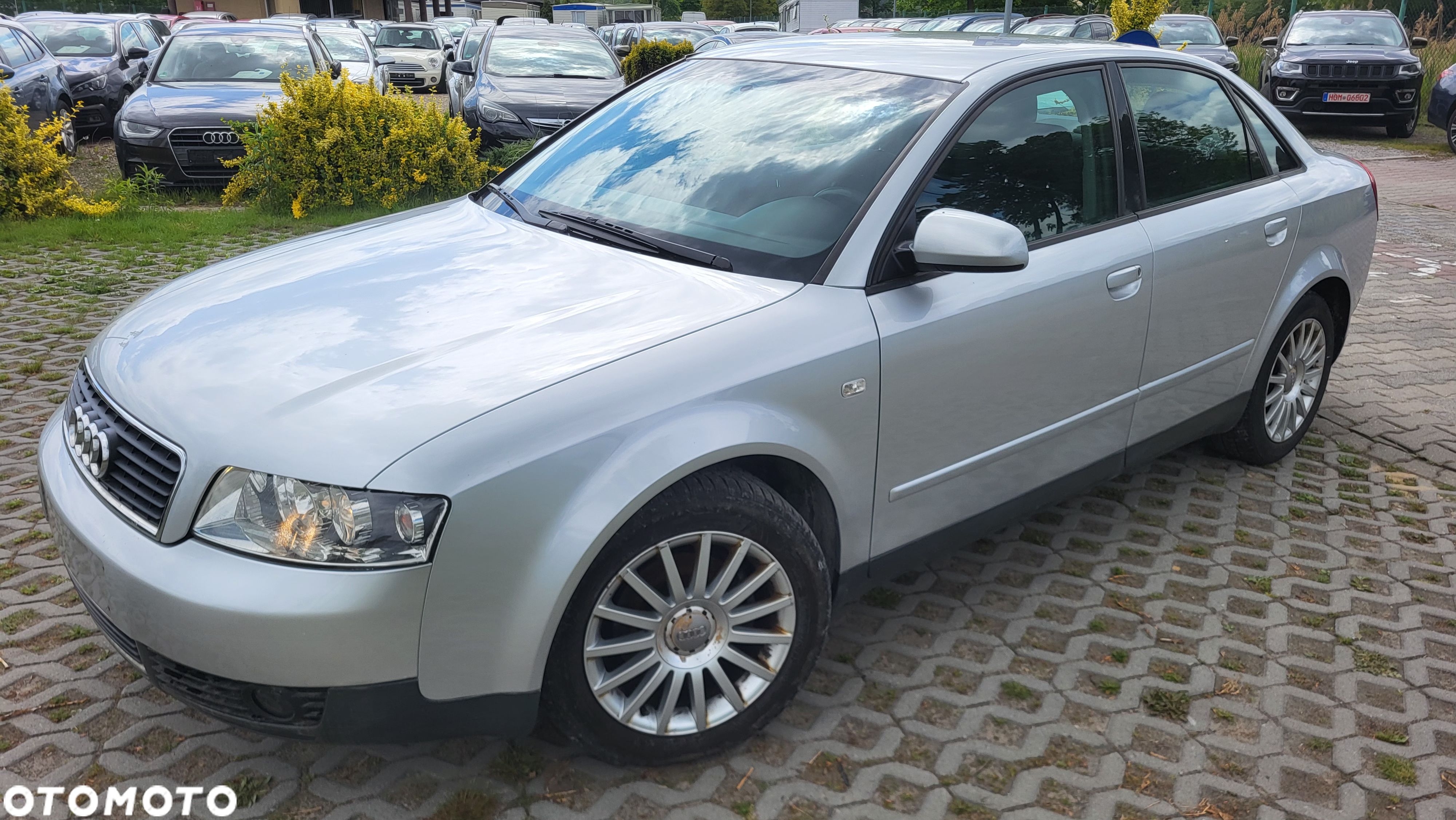 Audi A4 1.6 - 1