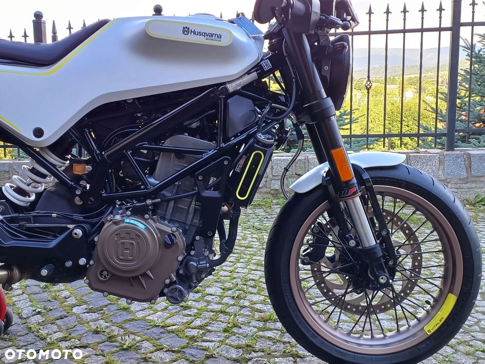 Husqvarna Vitpilen - 13