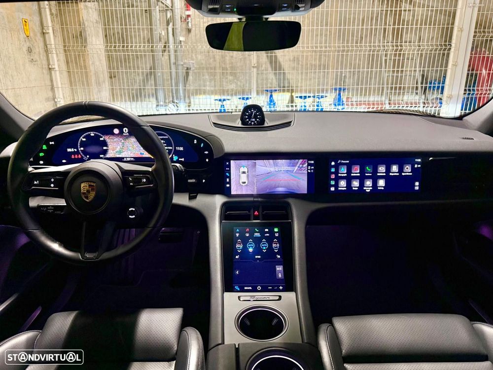 Porsche Taycan Cross Turismo - 31