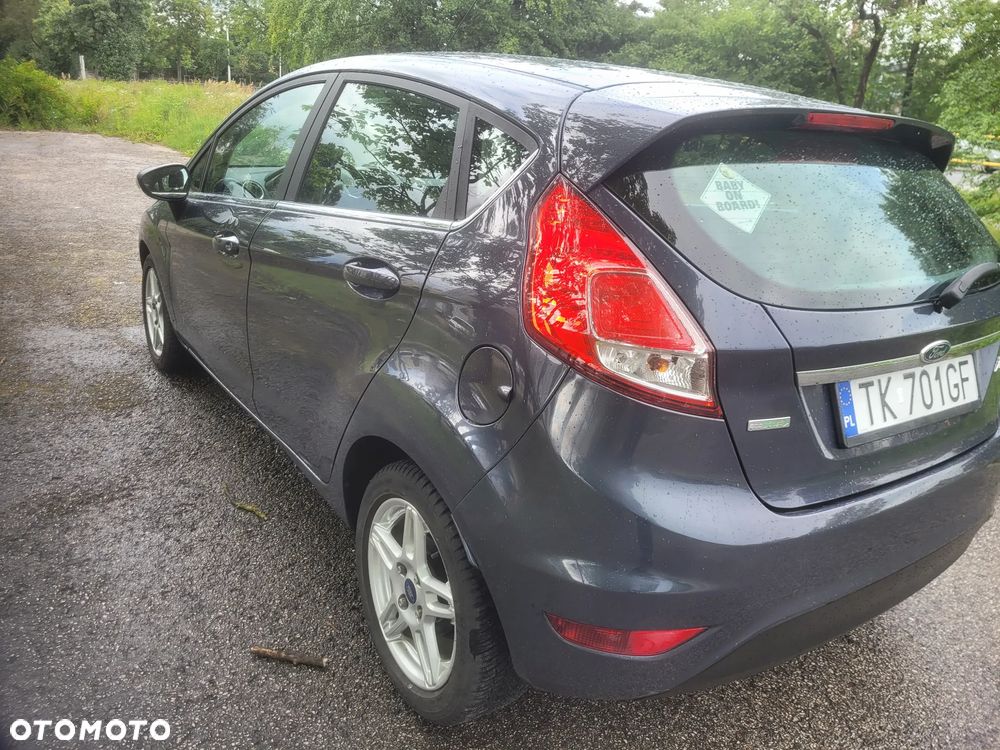 Ford Fiesta 1.0 EcoBoost STart-Stop Titanium - 18
