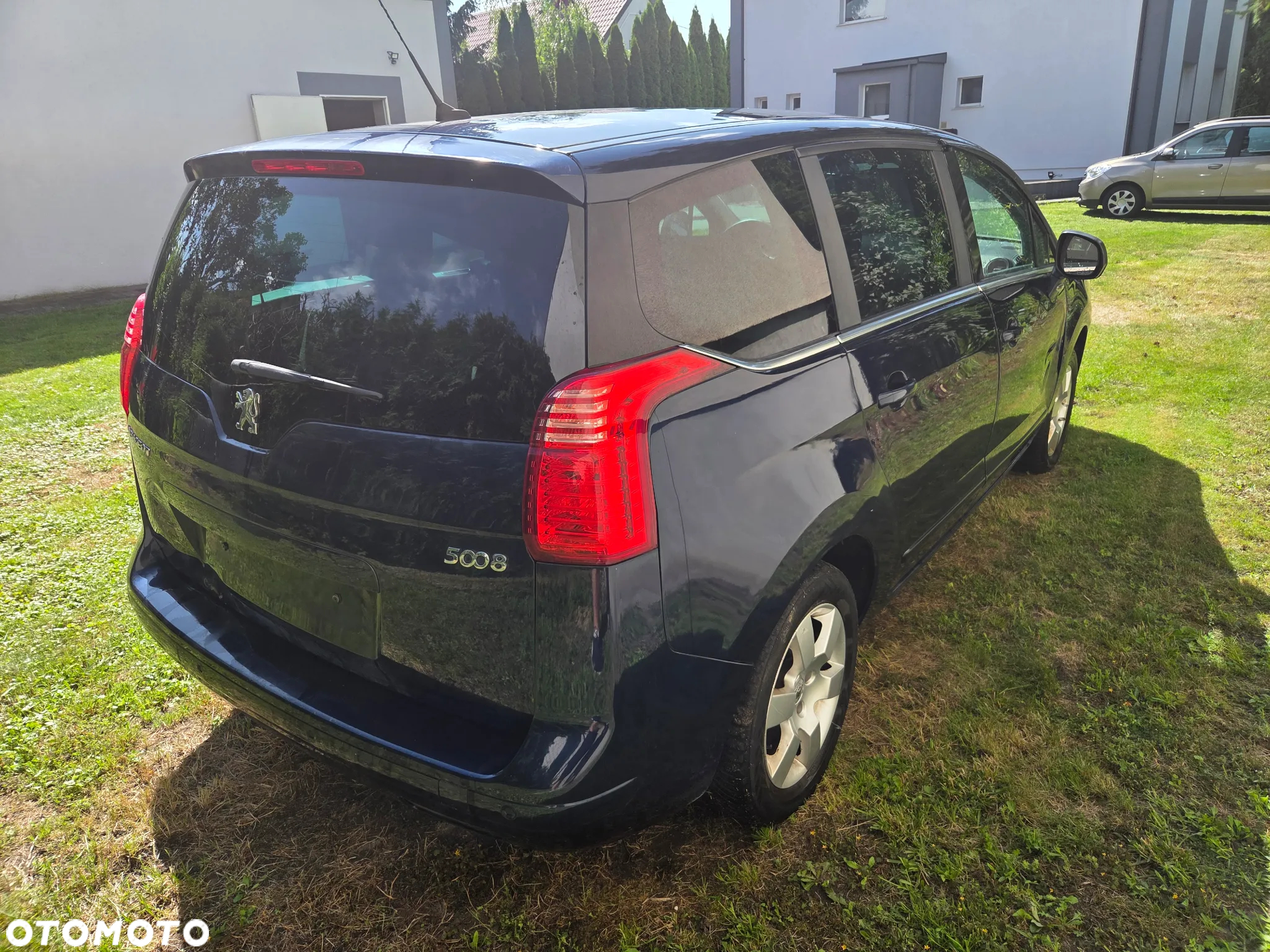Peugeot 5008 - 3