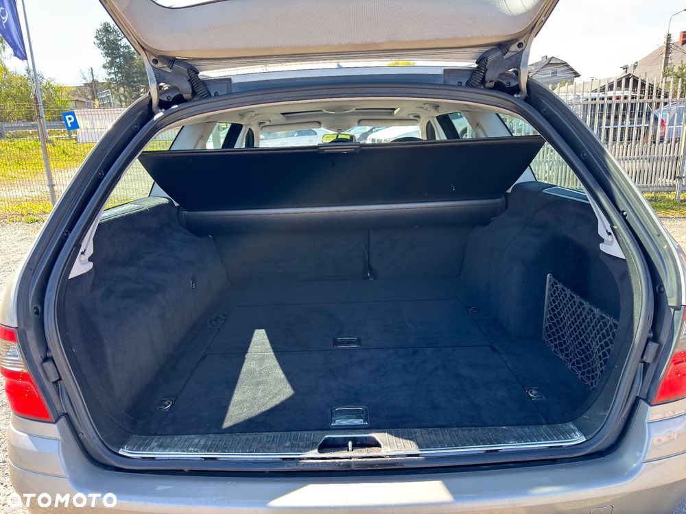 Mercedes-Benz Klasa E 220 CDI Automatik Classic BusinessEDITION - 22