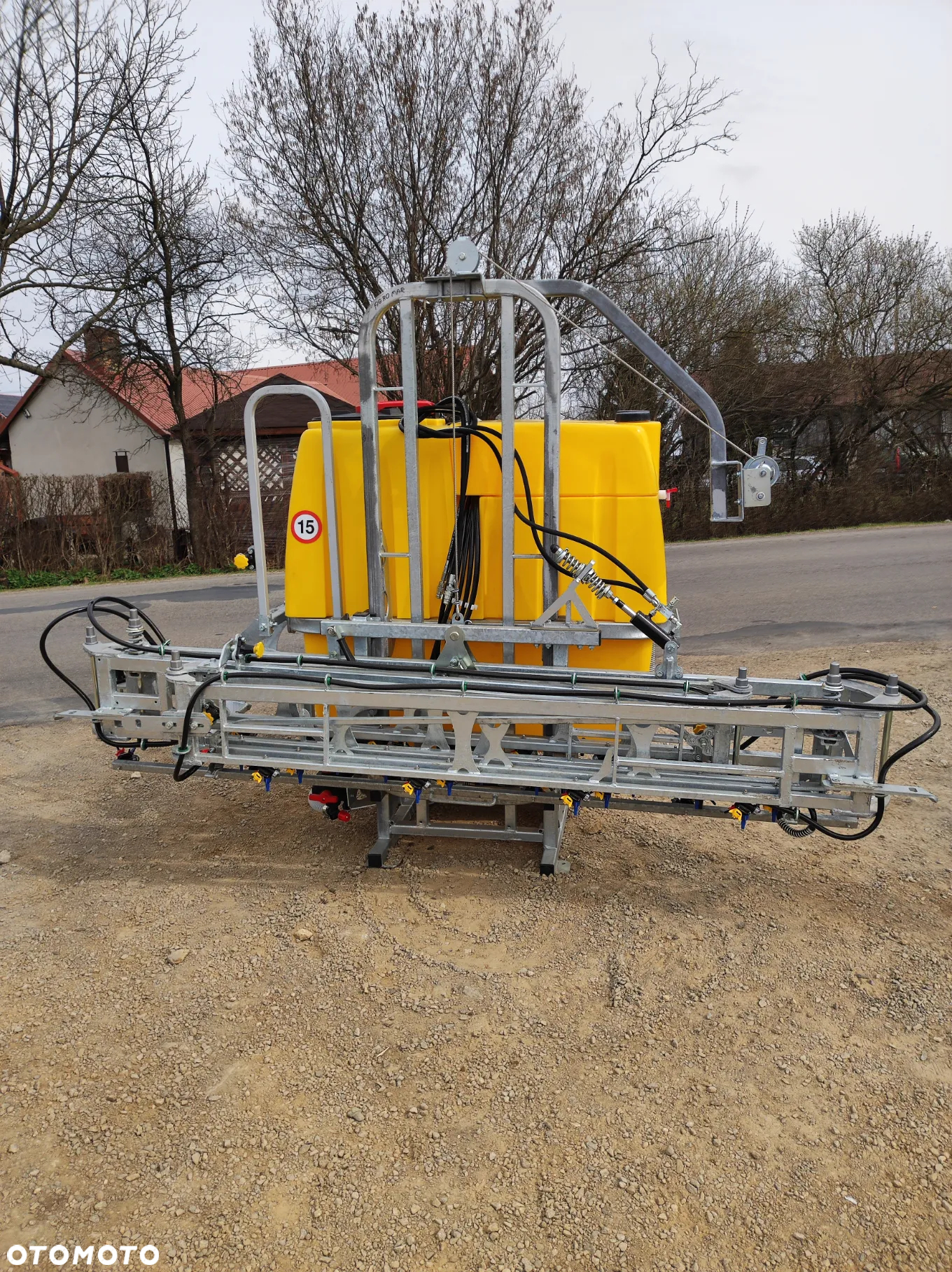Opryskiwacz zawieszany TOLMET 300-1200l zawieszany / stabilizacja hydrauliczna / potrójna oprawa rozpylaczy RSM/ zawór stałociśnieniowy OD RĘKI - 15