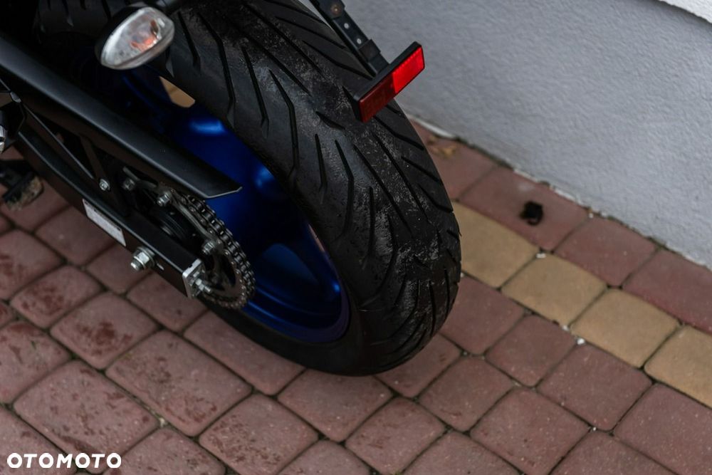 Yamaha XJ - 13