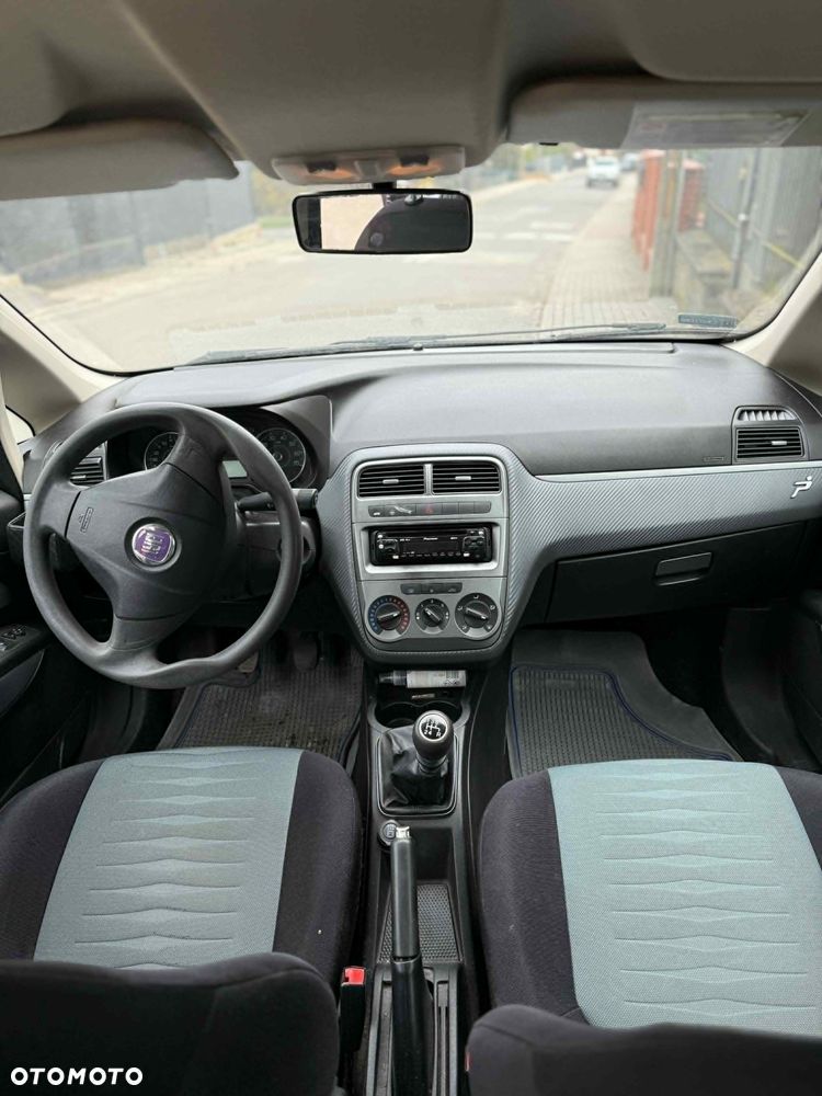 Fiat Punto - 5