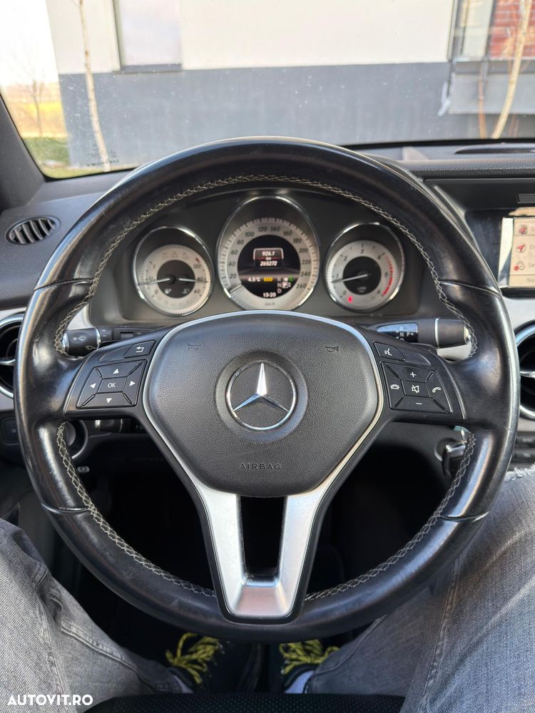 Mercedes-Benz GLK 200 CDI DPF BlueEFFICIENCY 7G-TRONIC - 10