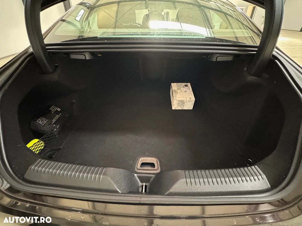 Mercedes-Benz CLS - 5