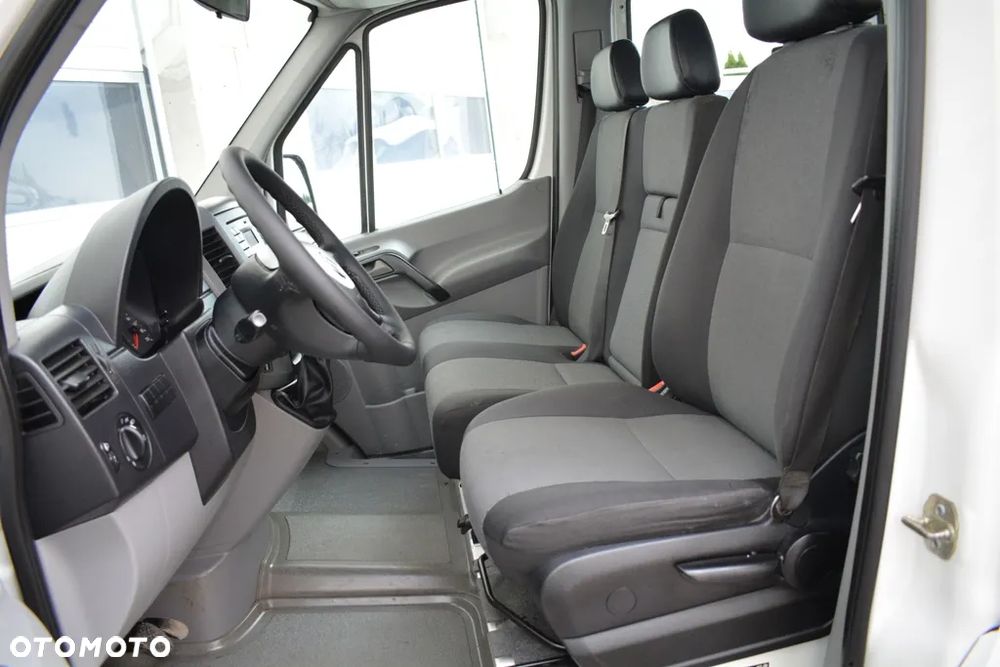 Volkswagen CRAFTER 35 DOKA - 21