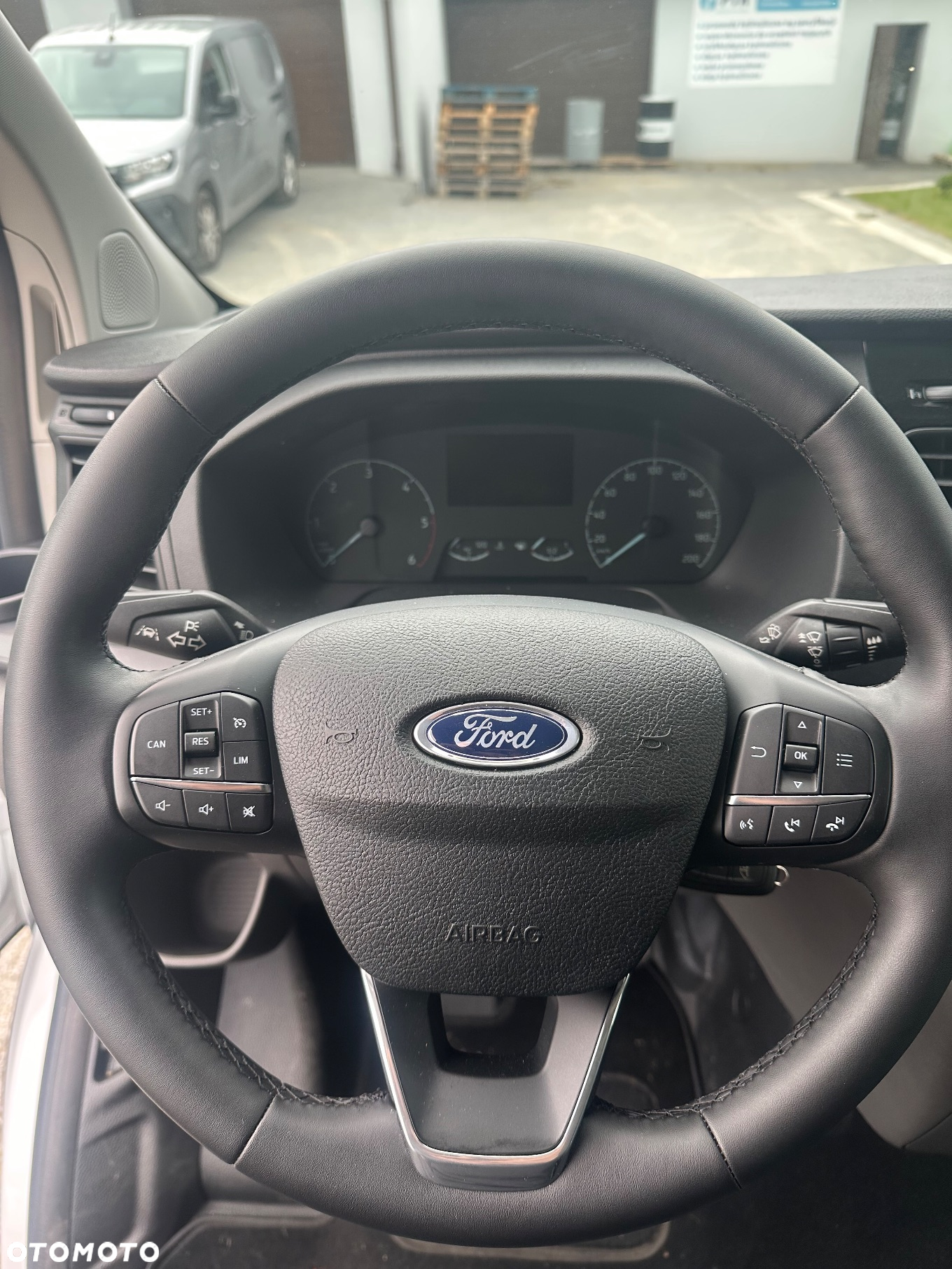 Ford Transit Custom Trail - 12