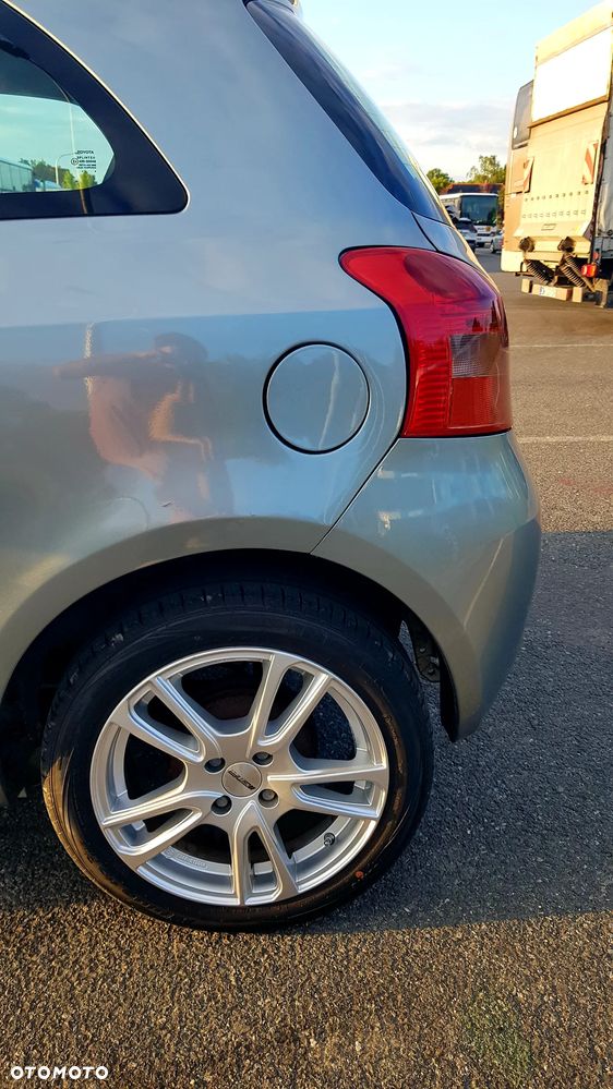 Toyota Yaris 1.0 Luna A/C - 13