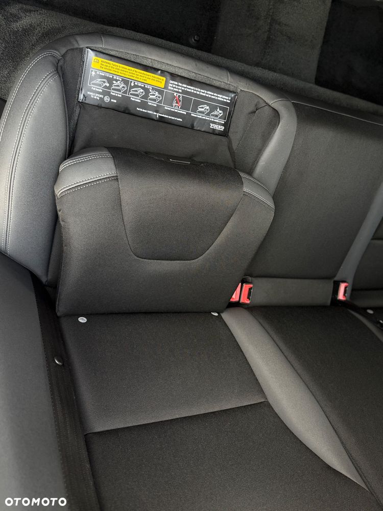 Volvo XC 60 D4 Momentum - 14