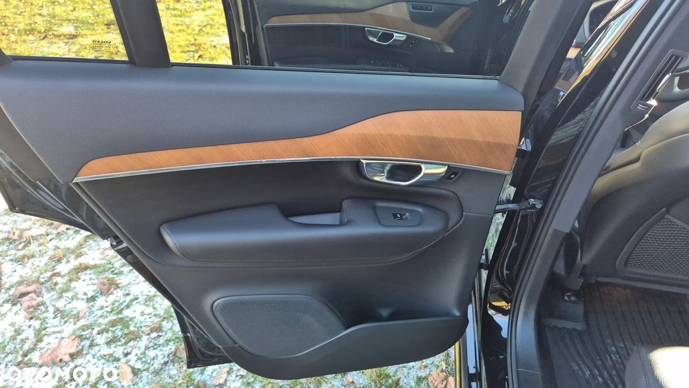 Volvo XC 90 - 17