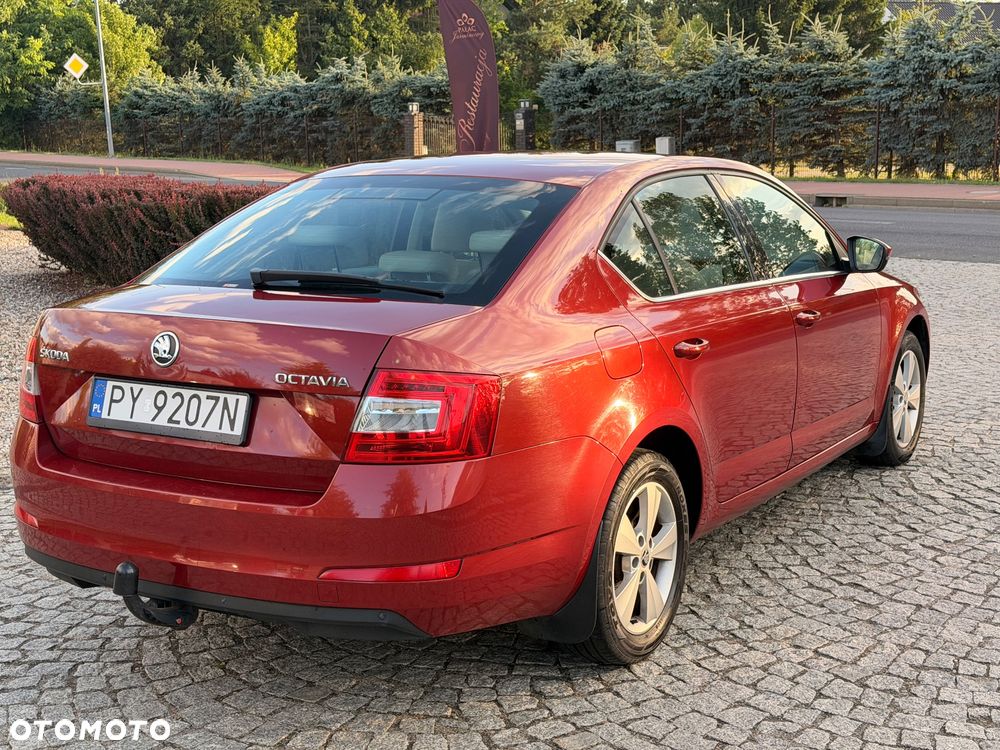 Skoda Octavia 1.4 TSI Elegance DSG - 12