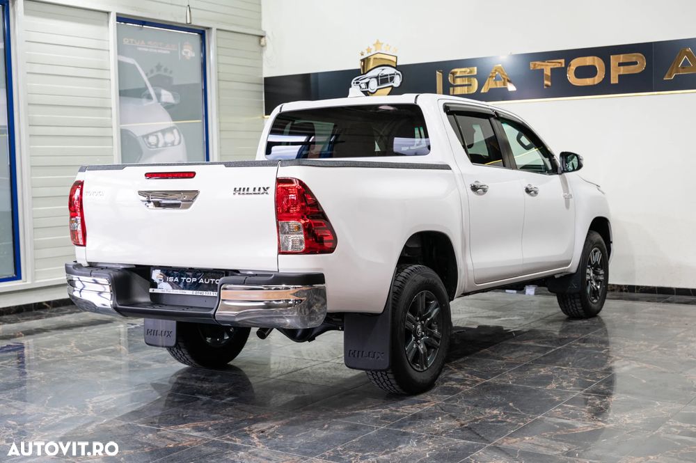 Toyota Hilux - 4