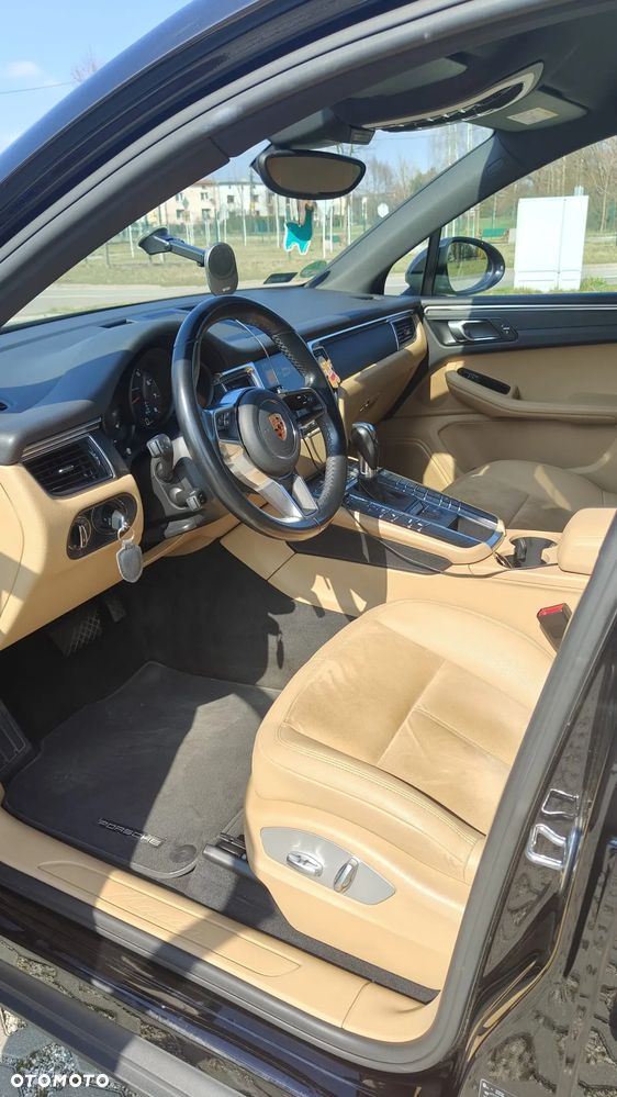 Porsche Macan Standard - 7