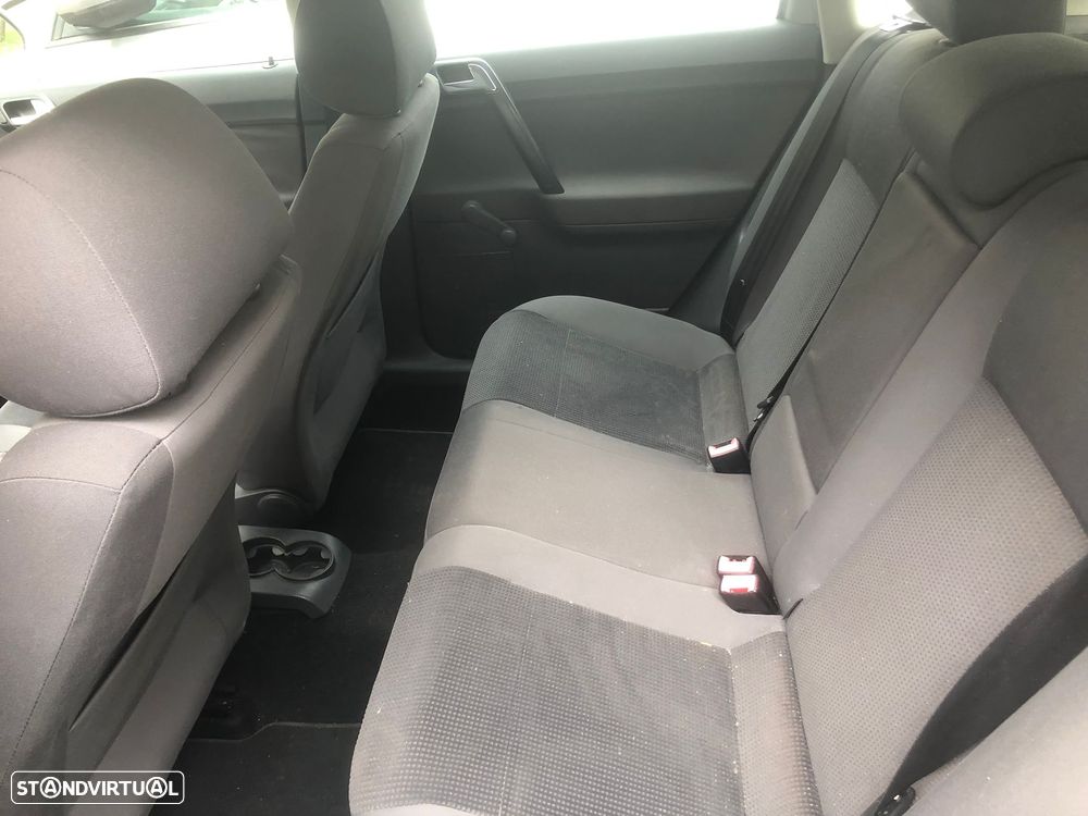 VW Polo 1.4 TDi BlueMotion - 9