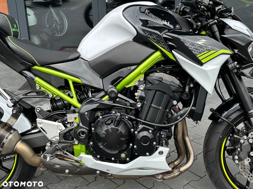 Kawasaki Z 900 - 8